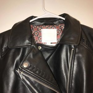 Women’s imitation leather jacket